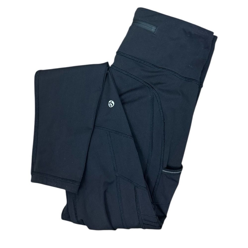 Lululemon mid rise Speed Up Leggings in black sz 6